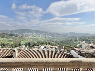 Grand Town House in Casarabonela