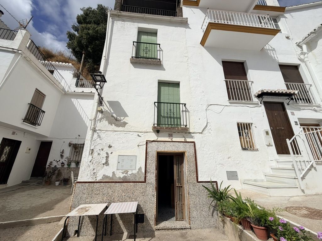 6CCAC23E-8ABC-486D-9DCC-7C4A4CDF9D87_1_105_c